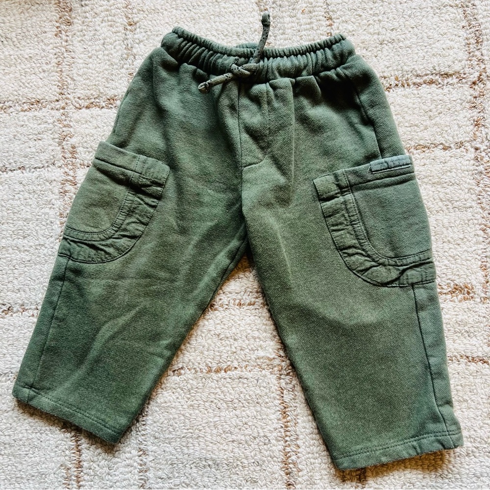 Zara baby pants in green